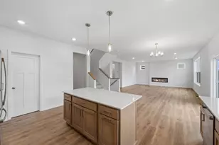 15742 Granada Ave N, Hugo, MN 55038 - Photo 9