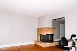 8613 Zenith Rd, Bloomington, MN 55431 - Photo 5