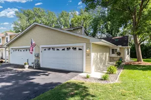 1402 Cleveland St, Anoka, MN 55303 - Photo 3