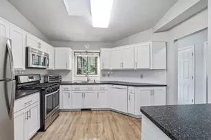 1402 Cleveland St, Anoka, MN 55303 - Photo 11
