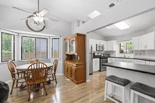 1402 Cleveland St, Anoka, MN 55303 - Photo 7