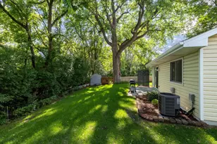 1402 Cleveland St, Anoka, MN 55303 - Photo 27