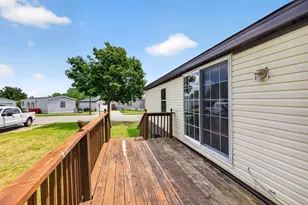 580 36th St SW, Rochester, MN 55902 - Photo 5