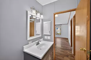 580 36th St SW, Rochester, MN 55902 - Photo 15
