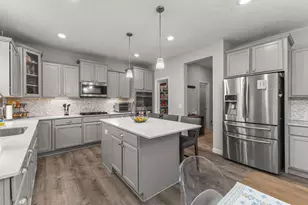 9255 67th St S, Cottage Grove, MN 55016 - Photo 11