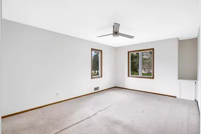 4677 Sorrell Point, Eagan, MN 55122 - Photo 15