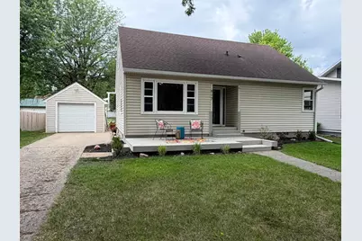 917 N McKenzie Street, Luverne, MN 56156 - Photo 1
