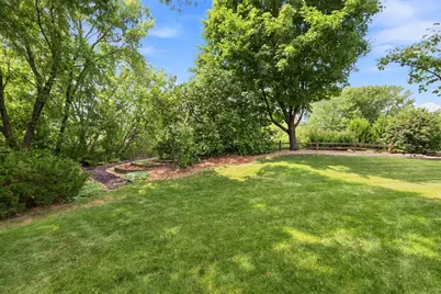 10277 Tarn Circle, Eden Prairie, MN 55347 - Photo 25