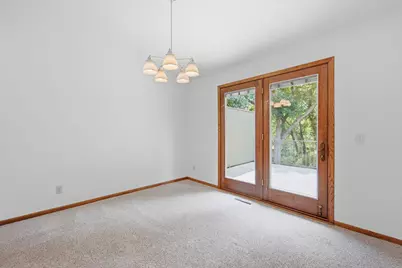 10277 Tarn Circle, Eden Prairie, MN 55347 - Photo 9