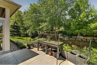 933 Fox Valley Place SW, Rochester, MN 55902 - Photo 31