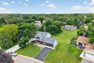 18735 Pennington Ave, Eden Prairie, MN 55346 - Photo 25