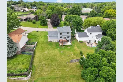 18735 Pennington Avenue, Eden Prairie, MN 55346 - Photo 27