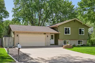 6281 Cavell Ave N, Brooklyn Park, MN 55428 - Photo 1