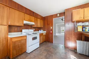 915 Grandview Ave, Duluth, MN 55812 - Photo 17