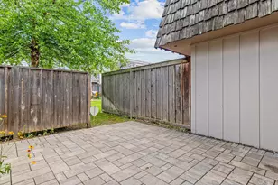 6052 Golden Valley Rd, Golden Valley, MN 55422 - Photo 33