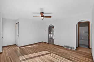 9 Park Dr, Circle Pines, MN 55014 - Photo 5