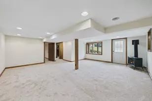 2918 Oakland Rd, Hopkins, MN 55305 - Photo 21