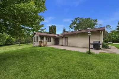 2918 Oakland Road, Hopkins, MN 55305 - Photo 25
