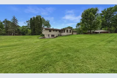2918 Oakland Road, Hopkins, MN 55305 - Photo 29
