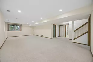 2282 Stephani Ct, Little Canada, MN 55117 - Photo 19