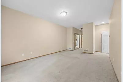 2282 Stephani Court, Little Canada, MN 55117 - Photo 11