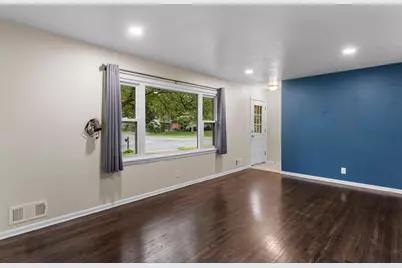 2063 Coral Lane, Eagan, MN 55122 - Photo 9