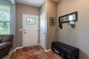 533 Satori Wy, Chaska, MN 55318 - Photo 3