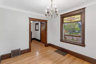 1302 Hewitt Avenue, Saint Paul, MN 55104 - Photo 3