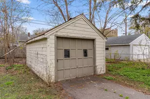 1302 Hewitt Ave, Saint Paul, MN 55104 - Photo 27