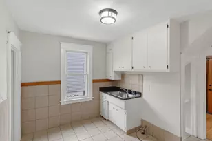 1302 Hewitt Ave, Saint Paul, MN 55104 - Photo 13