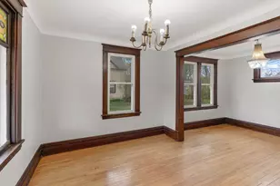 1302 Hewitt Ave, Saint Paul, MN 55104 - Photo 11