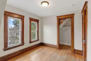 1302 Hewitt Ave, Saint Paul, MN 55104 - Photo 17