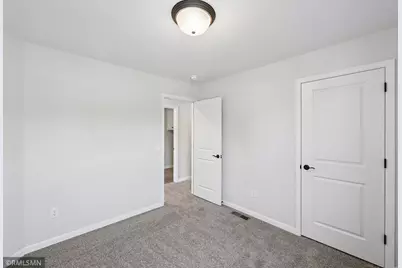 8982 Parkview Circle, Chisago City, MN 55013 - Photo 23