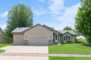 1174 Hidden Creek Blvd, Mayer, MN 55360 - Photo 7
