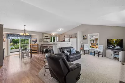 1174 Hidden Creek Boulevard, Mayer, MN 55360 - Photo 9