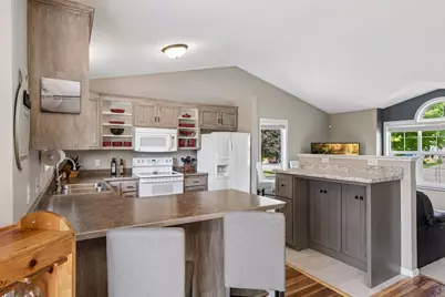 1174 Hidden Creek Boulevard, Mayer, MN 55360 - Photo 15