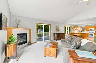 3393 Owasso St, Shoreview, MN 55126 - Photo 9