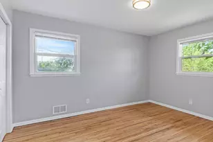 2105 Russell Ave N, Minneapolis, MN 55411 - Photo 15
