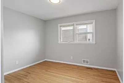 2105 Russell Avenue N, Minneapolis, MN 55411 - Photo 11