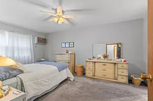 2730 Dale St N, Roseville, MN 55113 - Photo 11