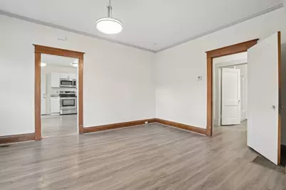 223 11th Avenue N, Fargo, ND 58102 - Photo 9