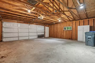 223 11th Avenue N, Fargo, ND 58102 - Photo 5