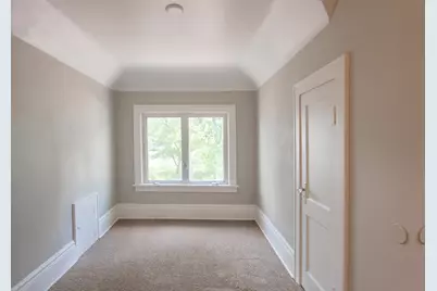 188 Wyoming Street E, Saint Paul, MN 55107 - Photo 11