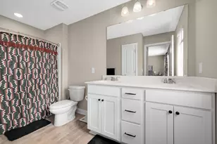 18184 Hartlin Ave, Lakeville, MN 55044 - Photo 21