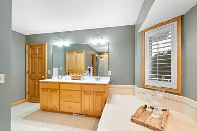 8197 Drexel Court, Eden Prairie, MN 55347 - Photo 17