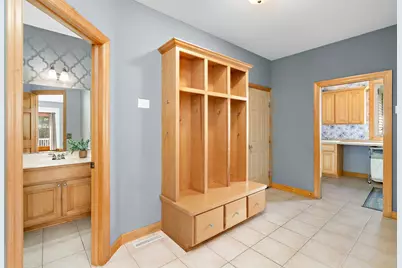 8197 Drexel Court, Eden Prairie, MN 55347 - Photo 11