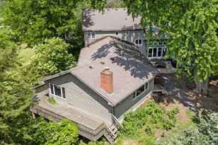 940 Brown Rd S, Wayzata, MN 55391 - Photo 7