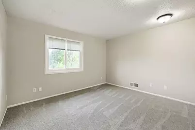 5918 Cahill Avenue, Inver Grove Heights, MN 55076 - Photo 19