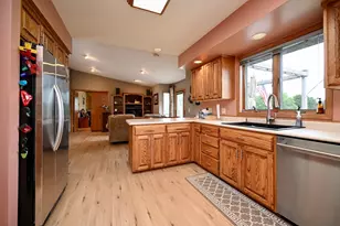 110 Benson Dr, Lewiston, MN 55952 - Photo 9
