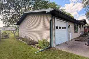 308 Sunset Ave, Detroit Lakes, MN 56501 - Photo 23